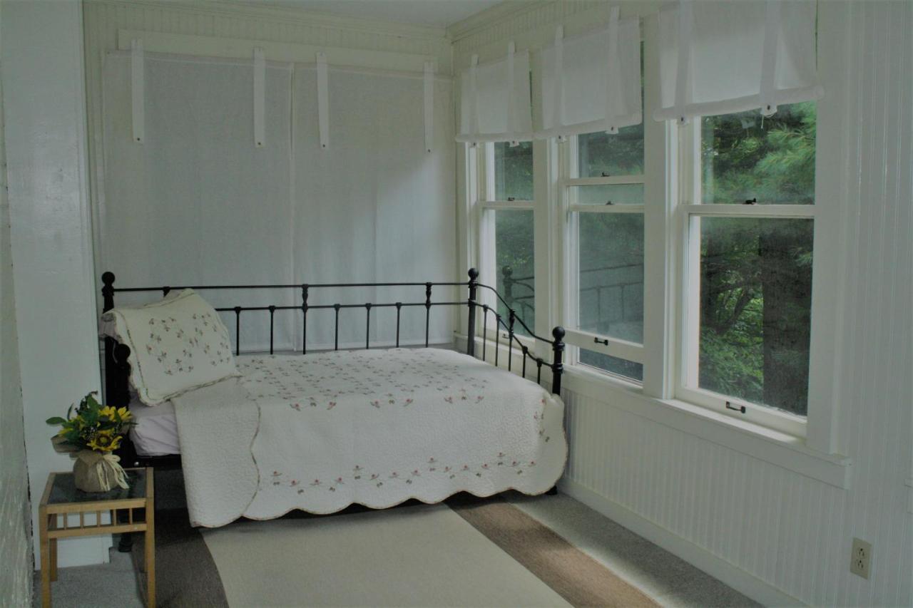 Franklin Manor Bed And Breakfast Saranac Lake Kültér fotó